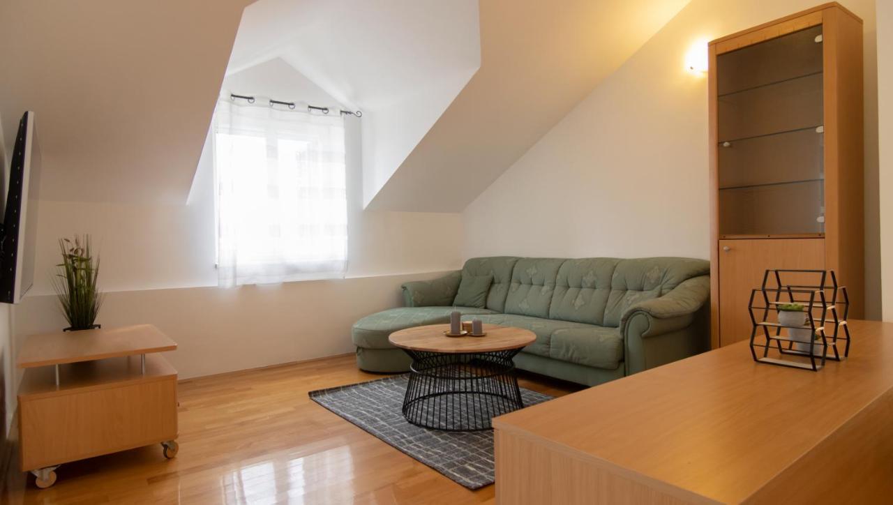 Mozart Apartments Башка-Вода Экстерьер фото